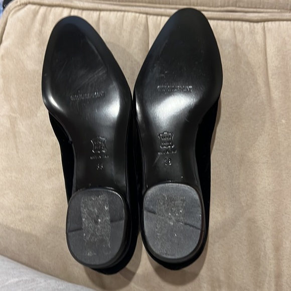 Slide on - Picture 3 of 3